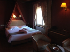 <p>Charmehotel Cosy, kamers met zicht op het Kasteel van Bouillon</p>
<p>www.hotelcosy.be</p>