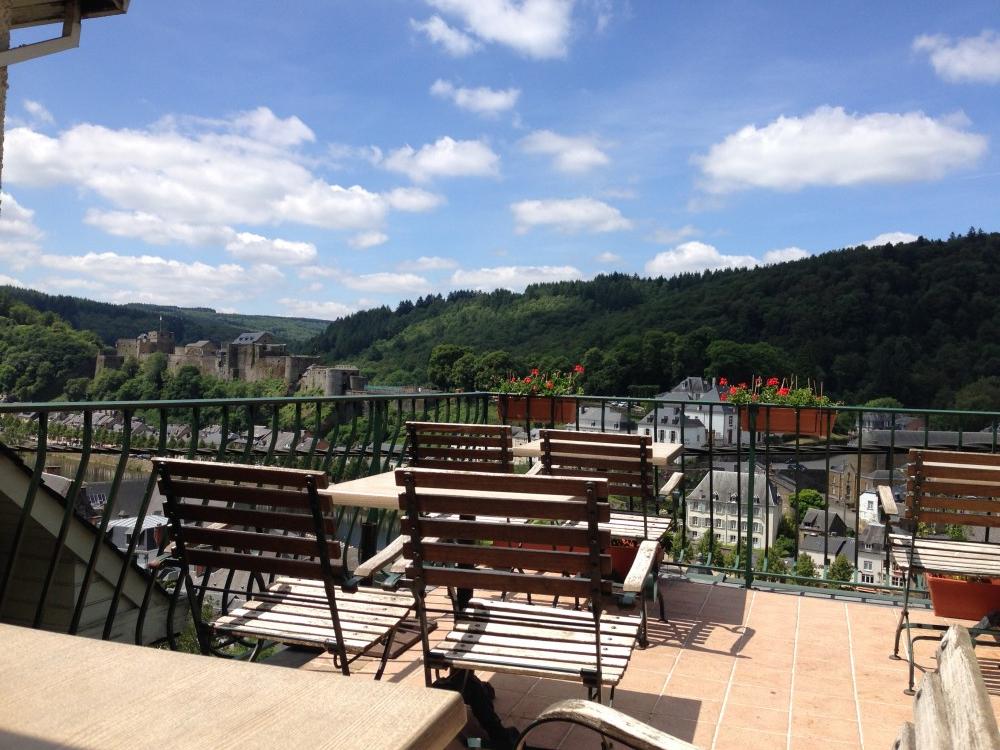 The terras of Hotel Cosy in Bouillon